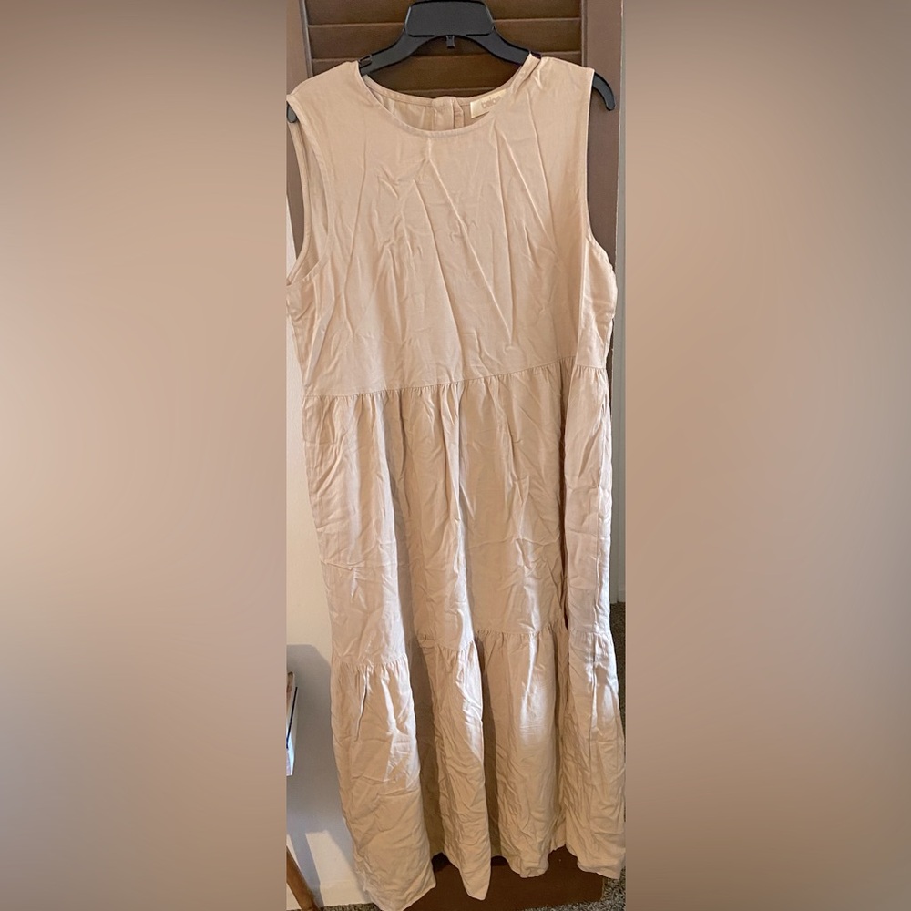 BEIGE Sz XL Camel Colored sleeveless Button Down Maxi Dress